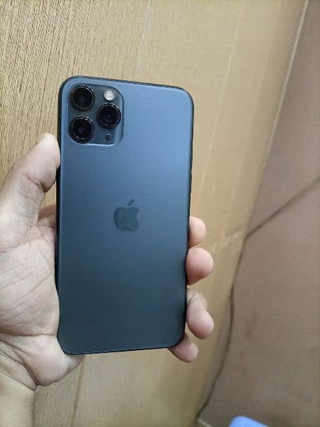 IPhone 11 Pro 1