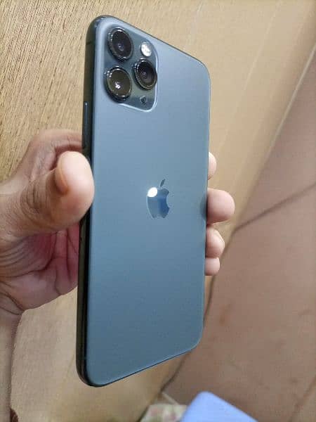 IPhone 11 Pro 2