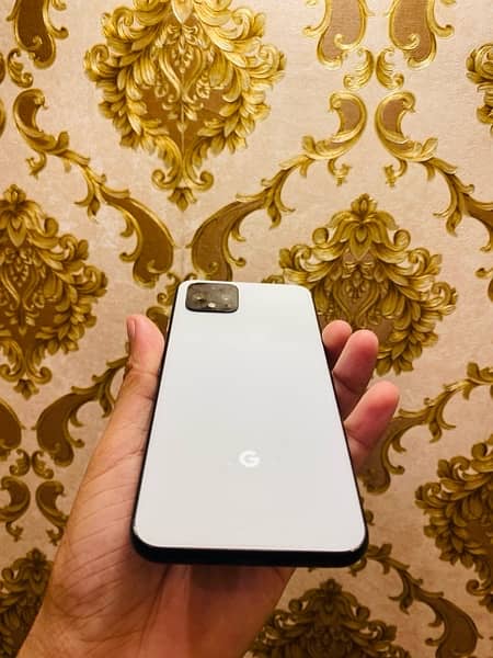 Google Pixel 4 3