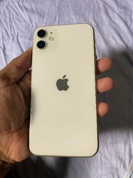 iPhone 11 64gb Non. pta J. v 10/10 condition 87% B. Health 101% waterpack 1