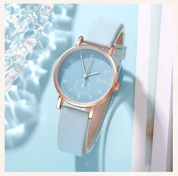 Women Quart Watch Fashion Silicone Band Perfect for Fashionable Design 18