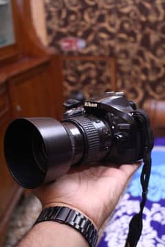 Nikon d5200 with 18 55mm vr dx.