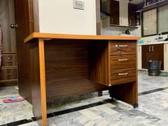 Study Table For Sale In Affordable Price!