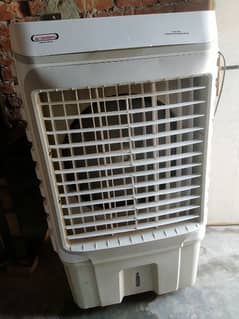 General ka air cooler in lush condition