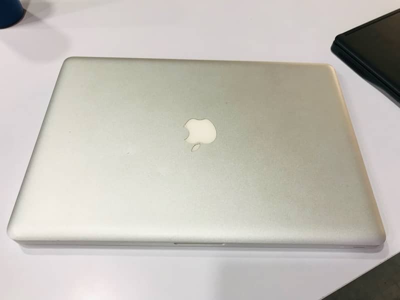 MacBook Pro 2011 Core i7 1