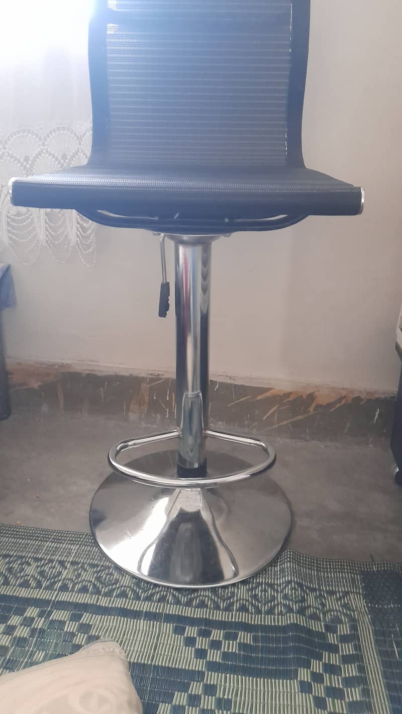 Stools with chrome material for sale 1