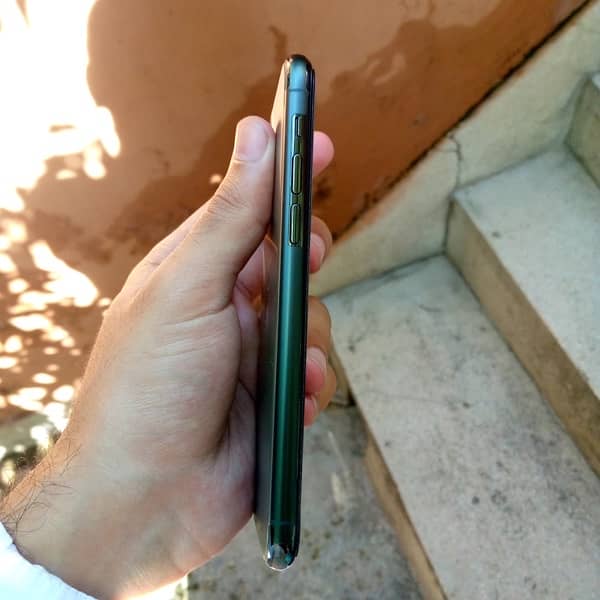 iPhone 11 Pro Non Pta 256 GB Green, 10/10 5