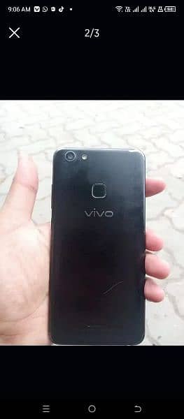 vivo v7+ 4/64 0