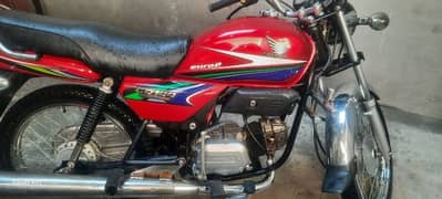 Best condition bike hundred cd 100 phon 0306 7810612