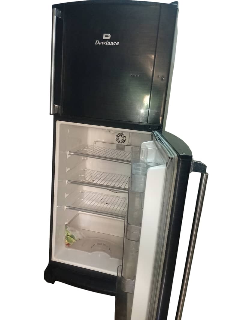 Dawlance Fridge for sell 6