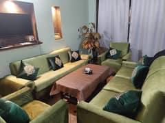 olive green sofa set,table included, 10/10 condition