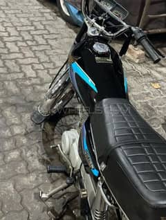 Honda CG 125 model 2010 for urgent sale