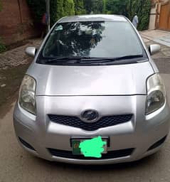 Toyota Vitz 2012