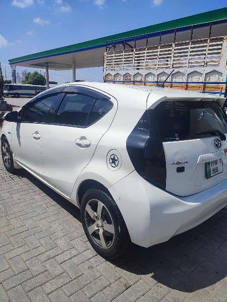 Toyota Aqua G 2012/2015 only exchange is possible 2