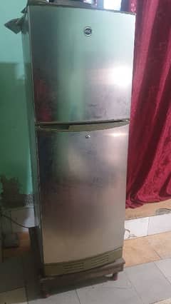 PEL Refrigerator/frigde 2 door  urgent sale 03054503706