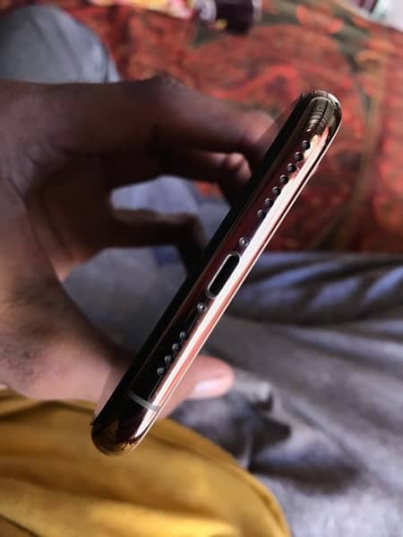 Iphone 11 pro max 64gb Non PTA 5