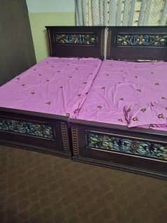 2 single bed solid