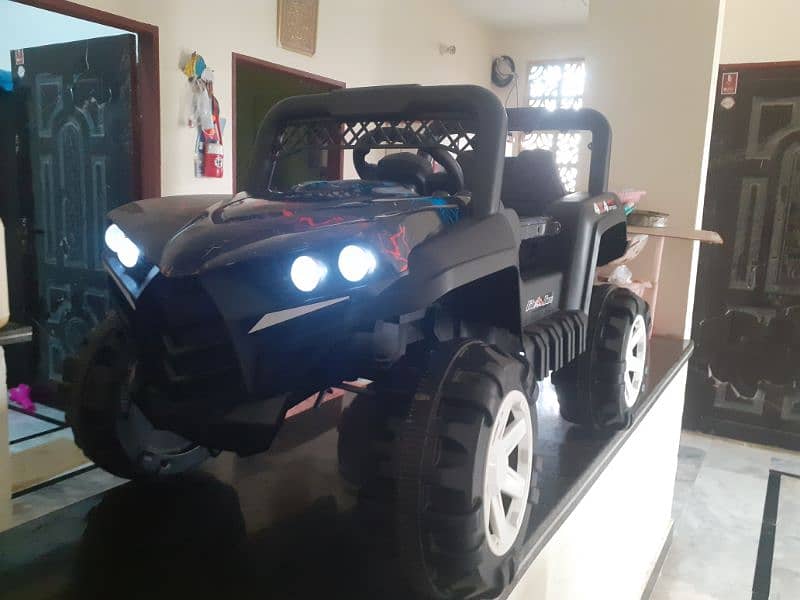 MONSTER JEEP 6