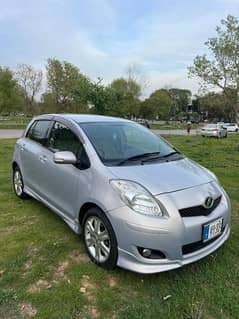 2007 Toyota Vitz (Automatic, Mint Condition)