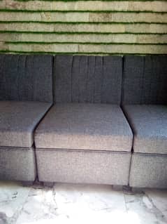 10 years warranty foam . . . . . . Modle sofa for office ,