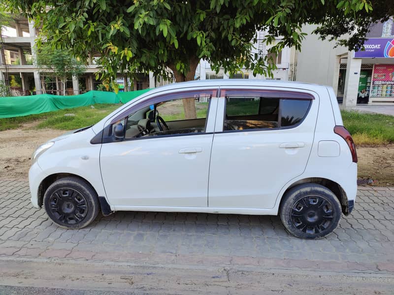 Suzuki Alto 2011 3