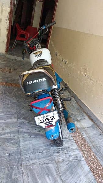 70 bike super Asia  for sale 3