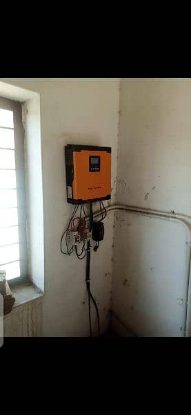 SOLAR INVERTER COMPLETE SETUP WITH 4 PANELS AND BATTERIES 5