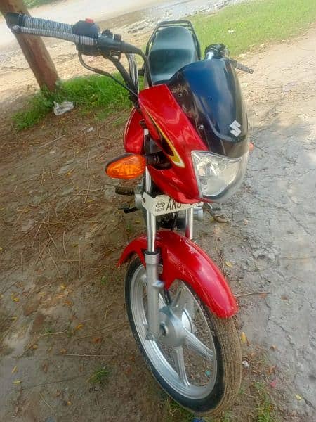 Suzuki 110S Red Color 1