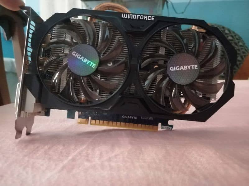 GTX 750ti Nvidia 2gb 128bit 2