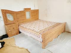 Bedroom Set in good Condition for sale Price 70000