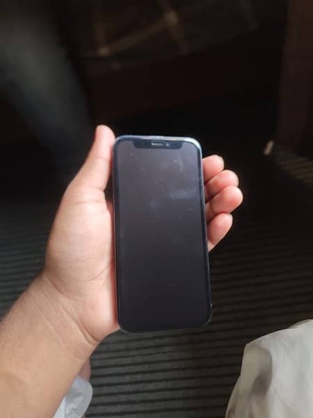 iphone 12 mini 1