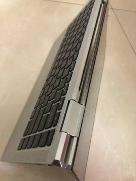 HP Elitebook x360 1040 G7 Notebook 512 GB 6