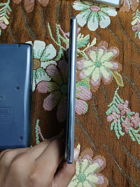 Samsung note 8 (PTA PROVED) WITH ORIGIONAL BOX 7