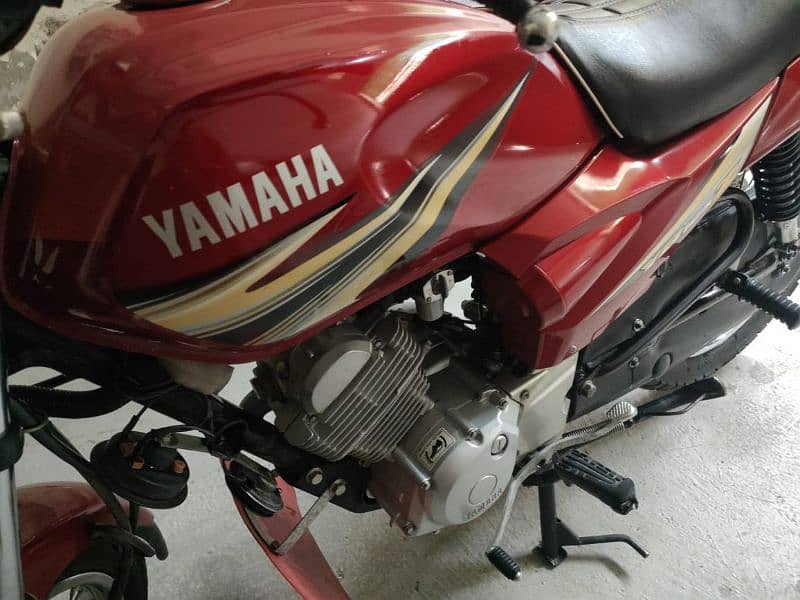 Yamaha YB125Z in Excellent condition. Sale in Sheikhupura. 3