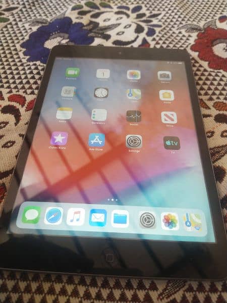 Ipad Mini  .  total genuine. 2