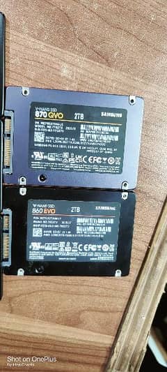 Samsung Evo 860 SSD hard 2TB and 1Tb