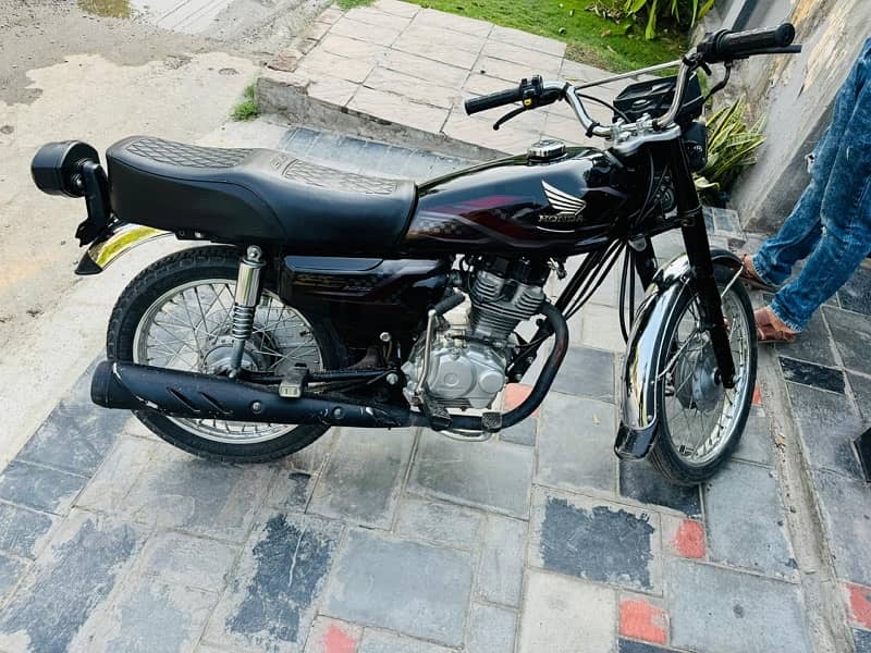 honda 125 2023 6