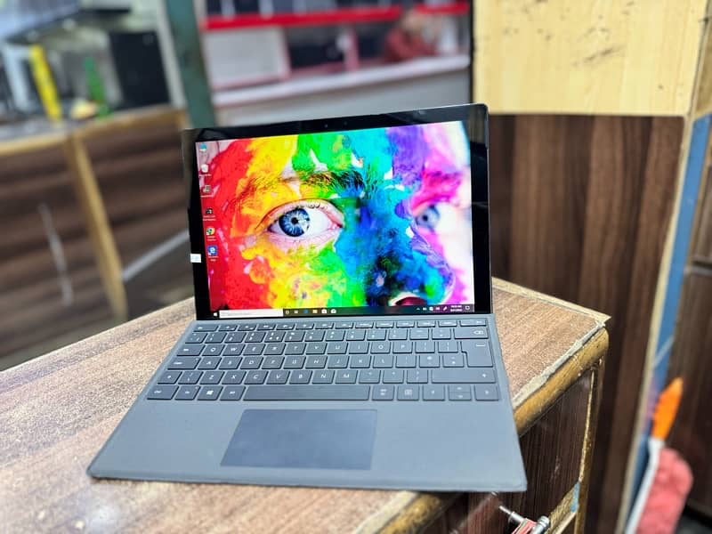 Surface Pro 6 - Core i5 8th Gen - 8Gb 256Gb Black colour 2