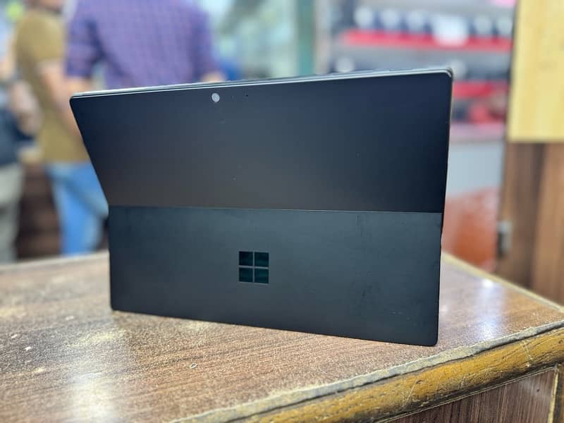 Surface Pro 6 - Core i5 8th Gen - 8Gb 256Gb Black colour 8