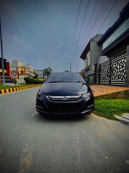 Honda Insight 2015 1