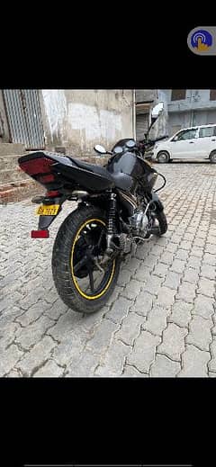 yamaha 125 fully modified black color