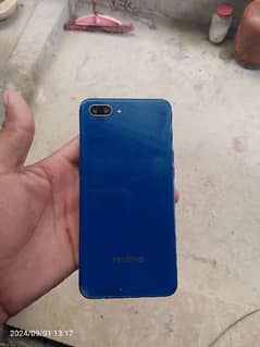 realme 0