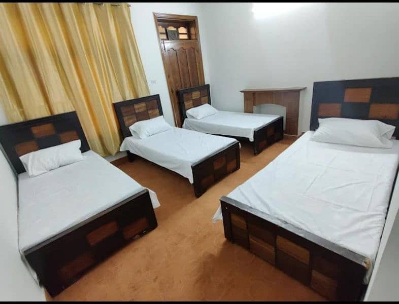 Running Girls Hostel Available for Sale In G10/3 2