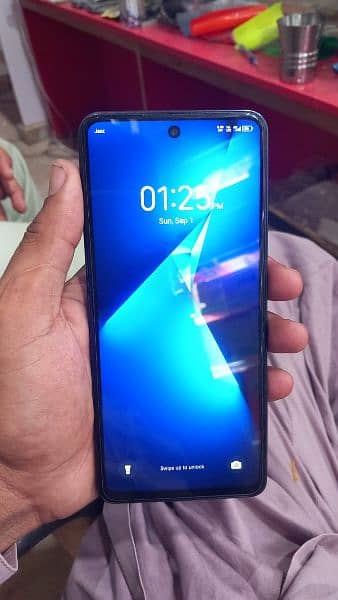 Tecno pova 5 pro 5g 8+5gb ram 256 gb rom 10/9.5 condition 7