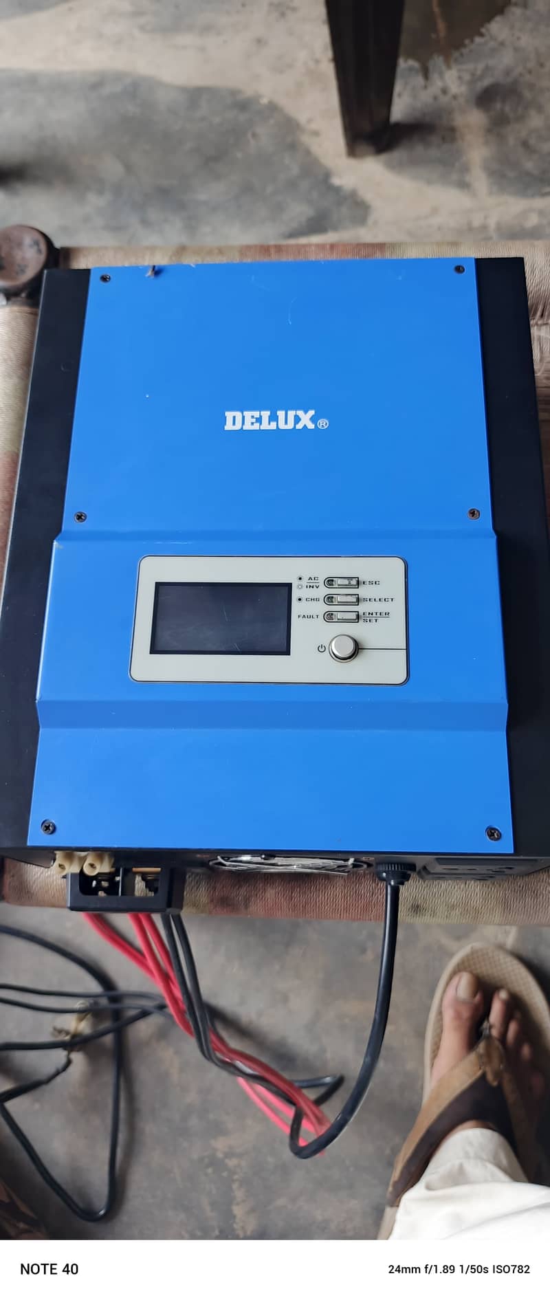 Deluxe solar inverter 1200va 0