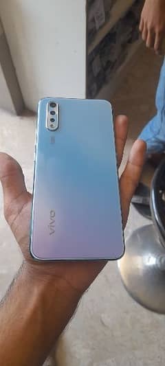 vivo s1 4"128 with box