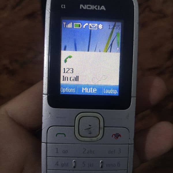 Nokia C1 01 1