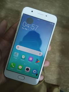 oppo f1s 4+64gb in a good condition