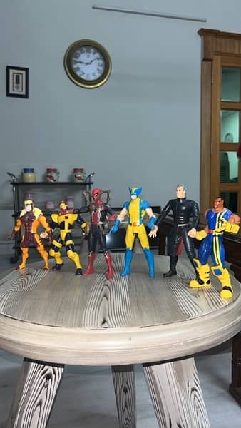 X men and Spider-Man action figure 0