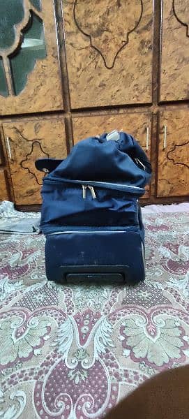 JM NEW YORK LUGGAGE BAG CONVERTIBLE 4